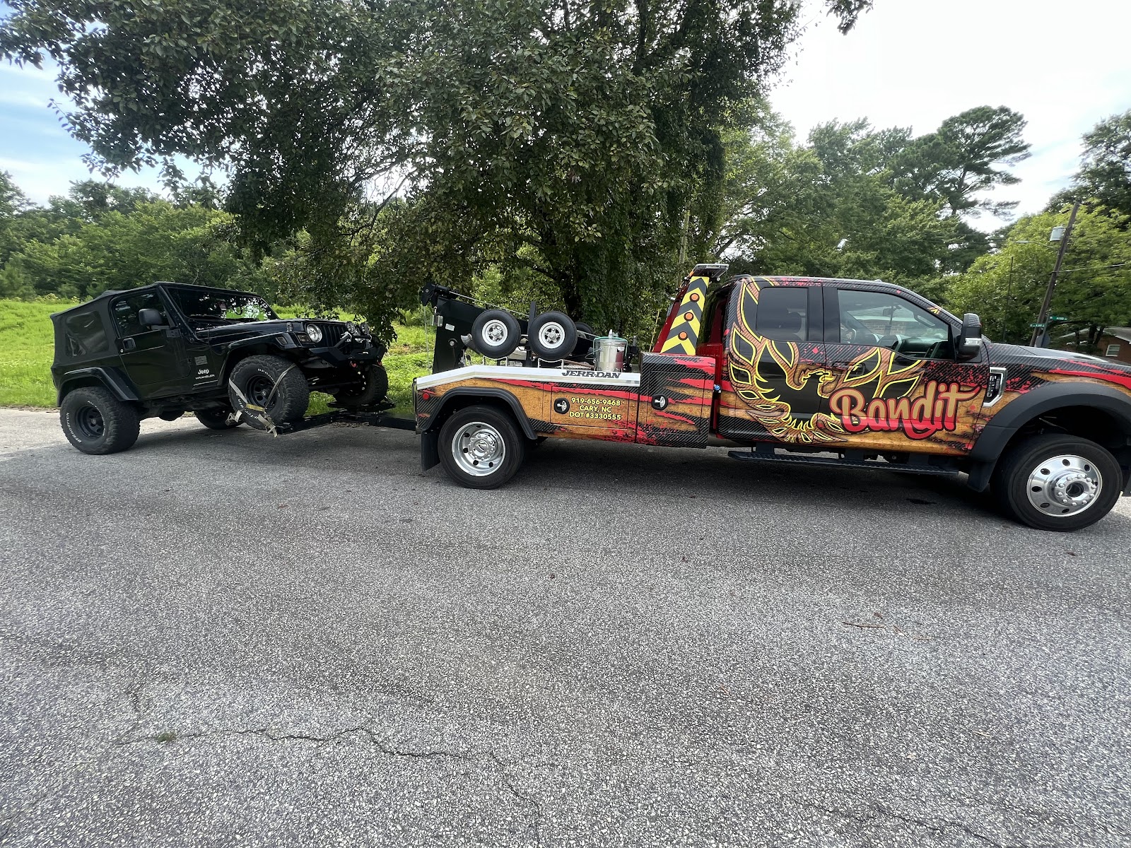 Bandit Towing photo