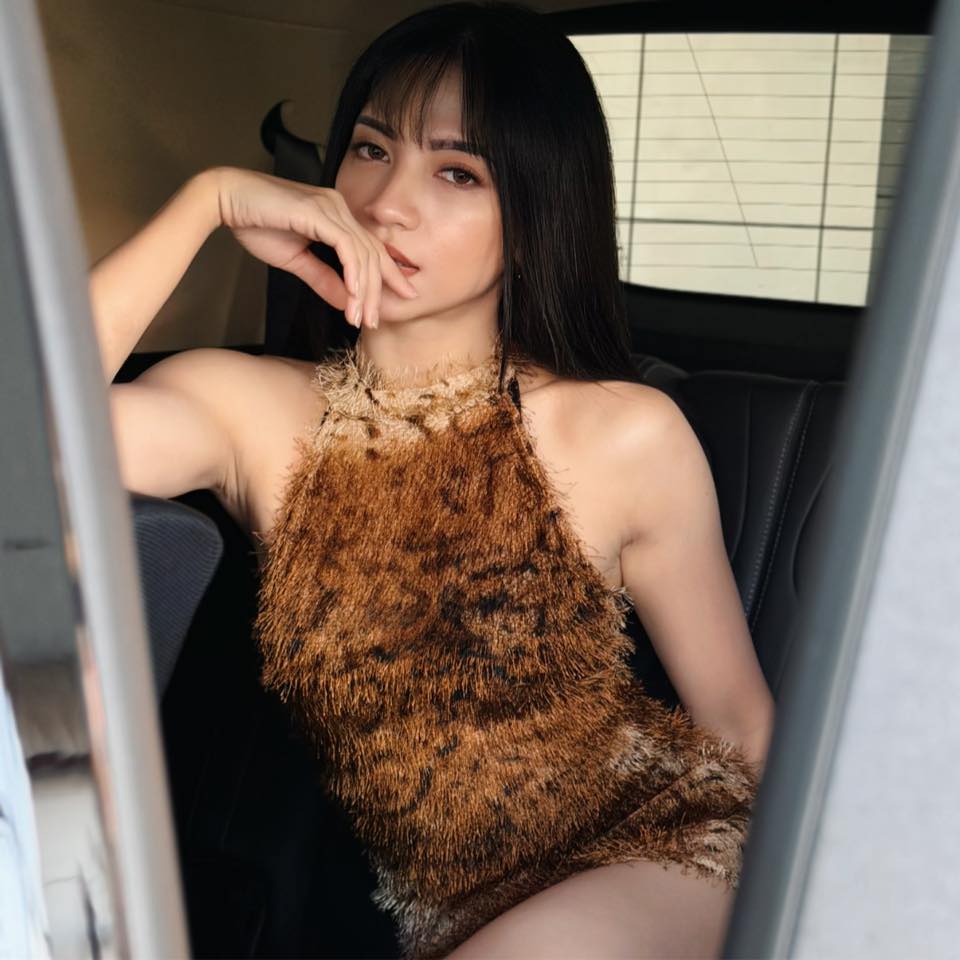 Mabel Oo - မေဘယ်လ်ဦး
