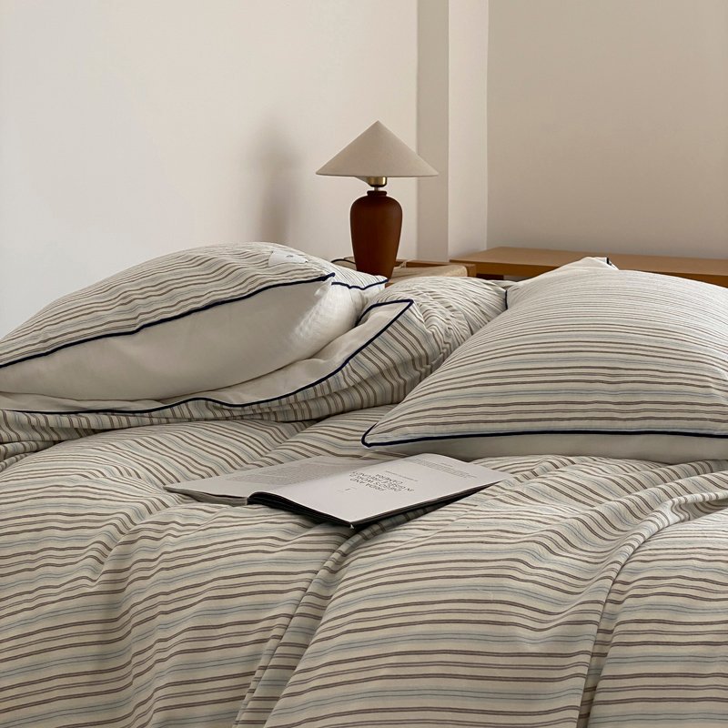 Cotton Bedding Set, 4-piece, Striped Pattern
