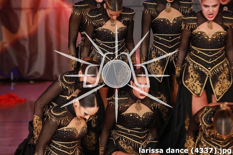 larissa dance (4337).jpg