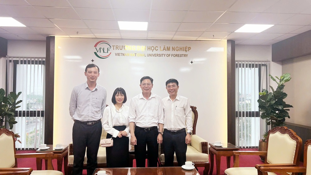 Trường Đại học Tây Bắc tham gia hội thảo: Các khuôn khổ pháp lý toàn cầu về không gây mất rừng và tác động đối với Việt Nam