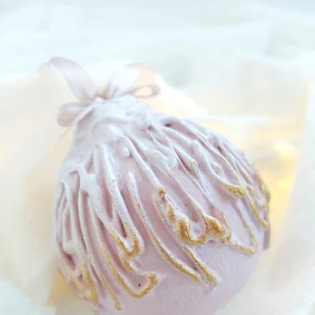 Strawberry candle
