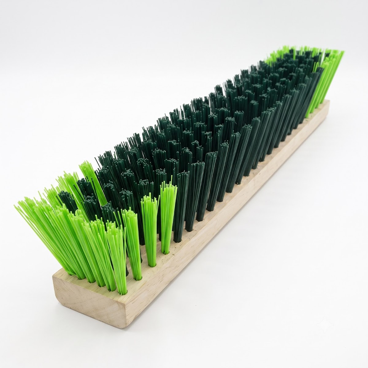 457MM (70MM) LIGHT & DARK GREEN PET BROOM photo 2