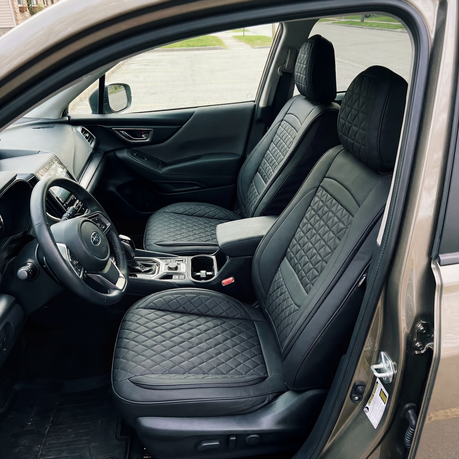 Premium seat cover for Subaru Forester