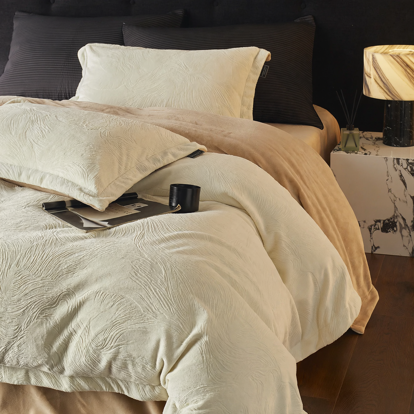 Luxury Milk Fleece Bedding Set, geometric, warm