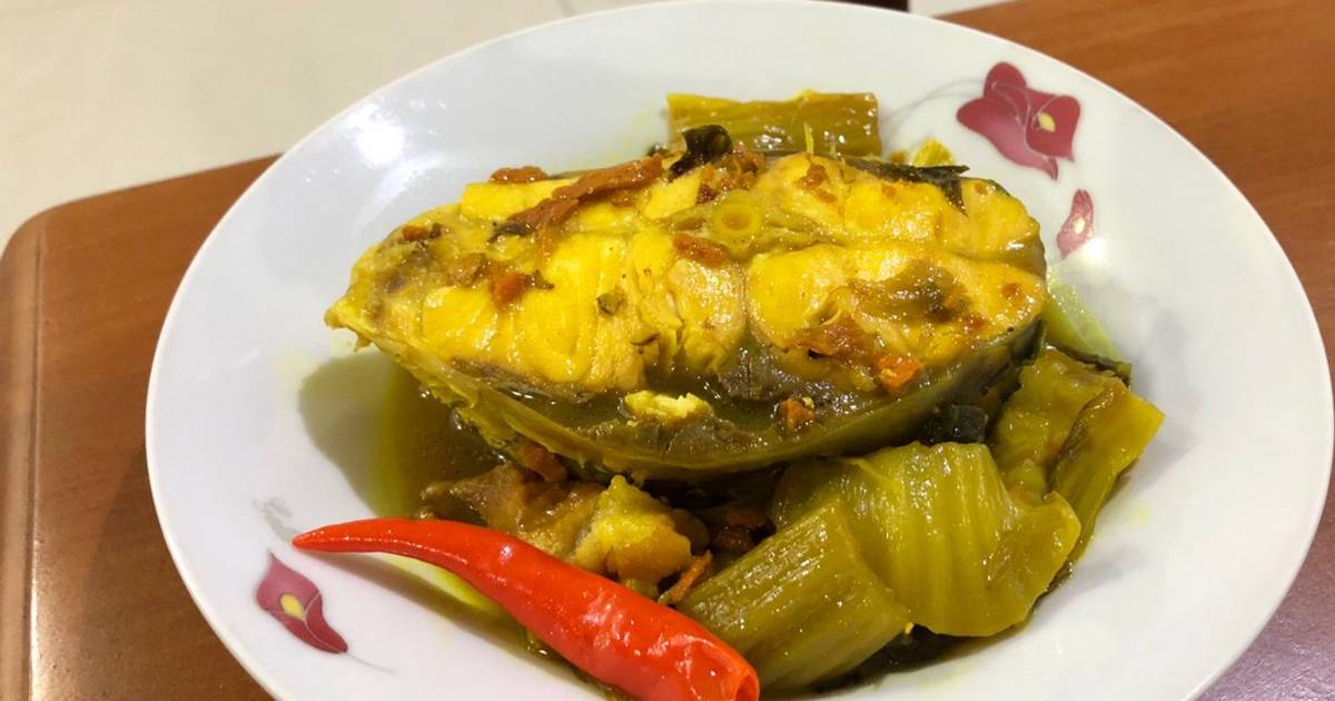 Trắm kho dưa nghệ