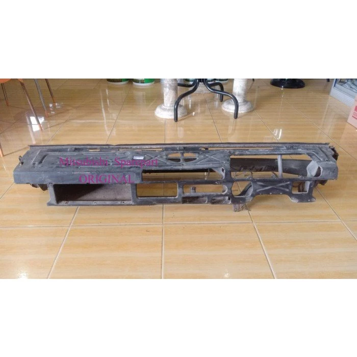Kerangka Dasbor L300 Original Mitsubishi: Solusi Tepat untuk Kenyamanan Berkendara