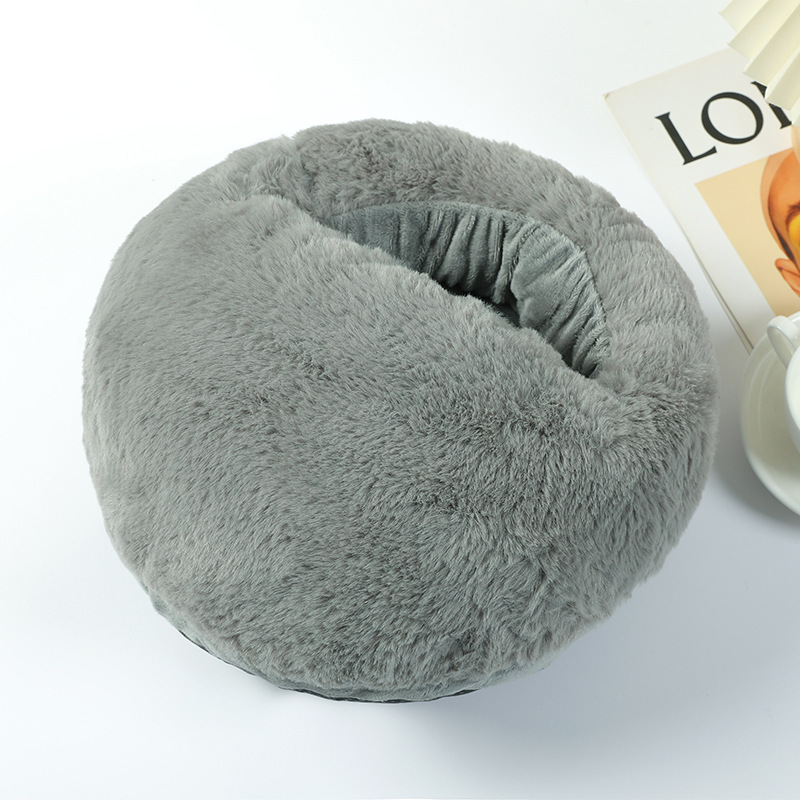 USB foot warmer with temperature control and timer