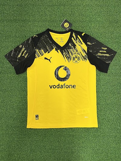 25-26 Borussia Dortmund Local.jpeg
