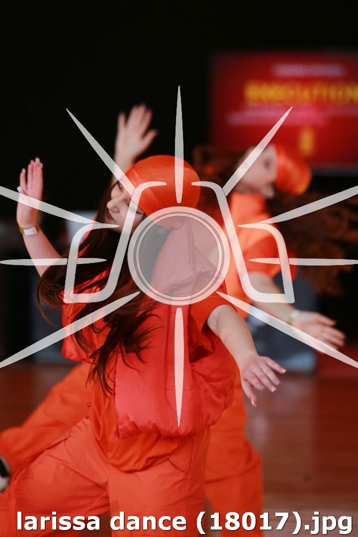 larissa dance (18017).jpg