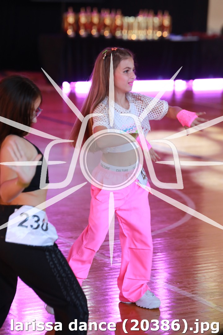 larissa dance (20386).jpg