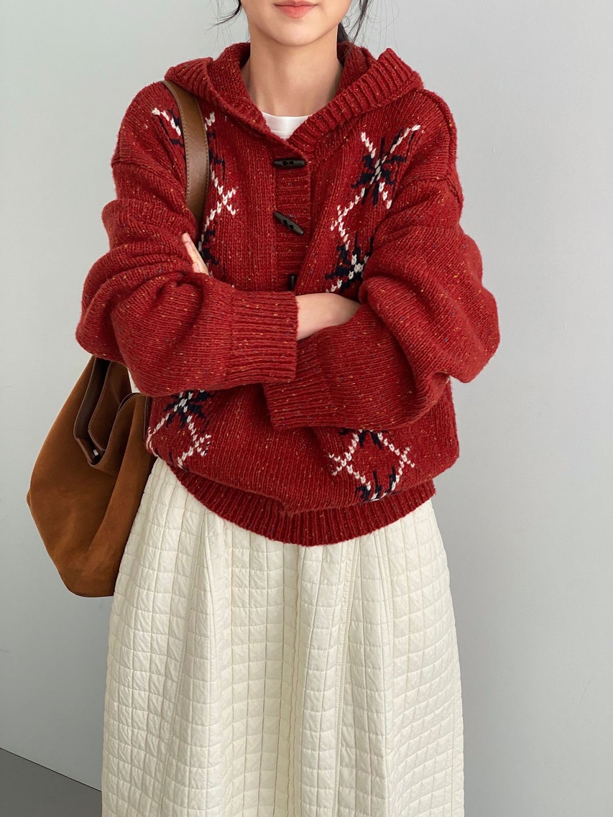 Hooded sweater with snowflake pattern, knit