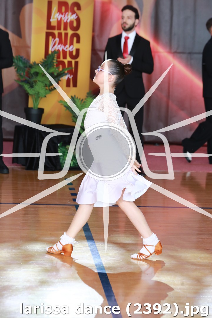 larissa dance (2392).jpg