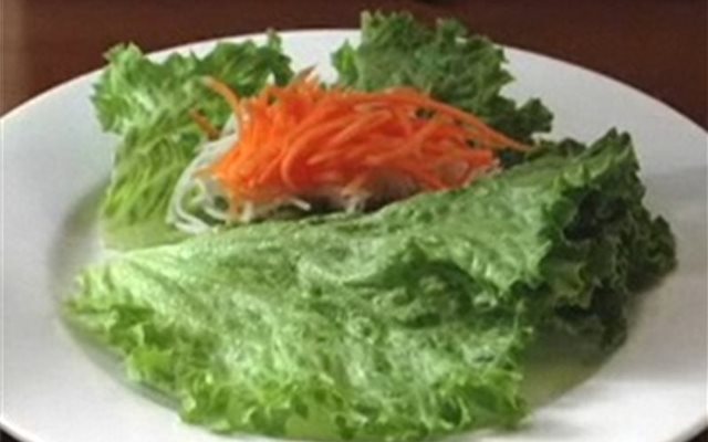 Salad Tôm Cuộn