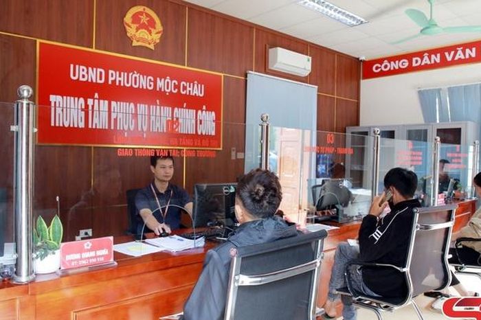 Cải cách hành chính để phục vụ người dân tốt hơn - Báo Sơn La