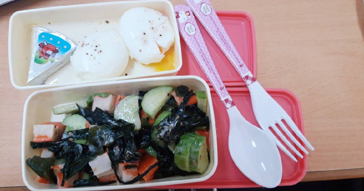 Salad thanh cua rong biển dưa leo sốt mè