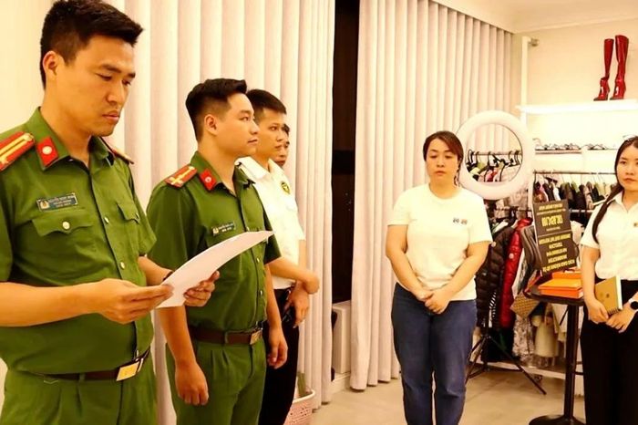Người phụ nữ bán hàng online trốn thuế hơn 12 tỷ đồng - Đài Phát thanh và truyền hình Hà Nội