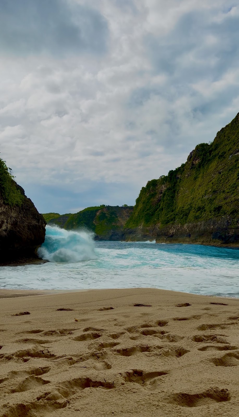 Kelingking Beach, Nusa Penida, Indonesia