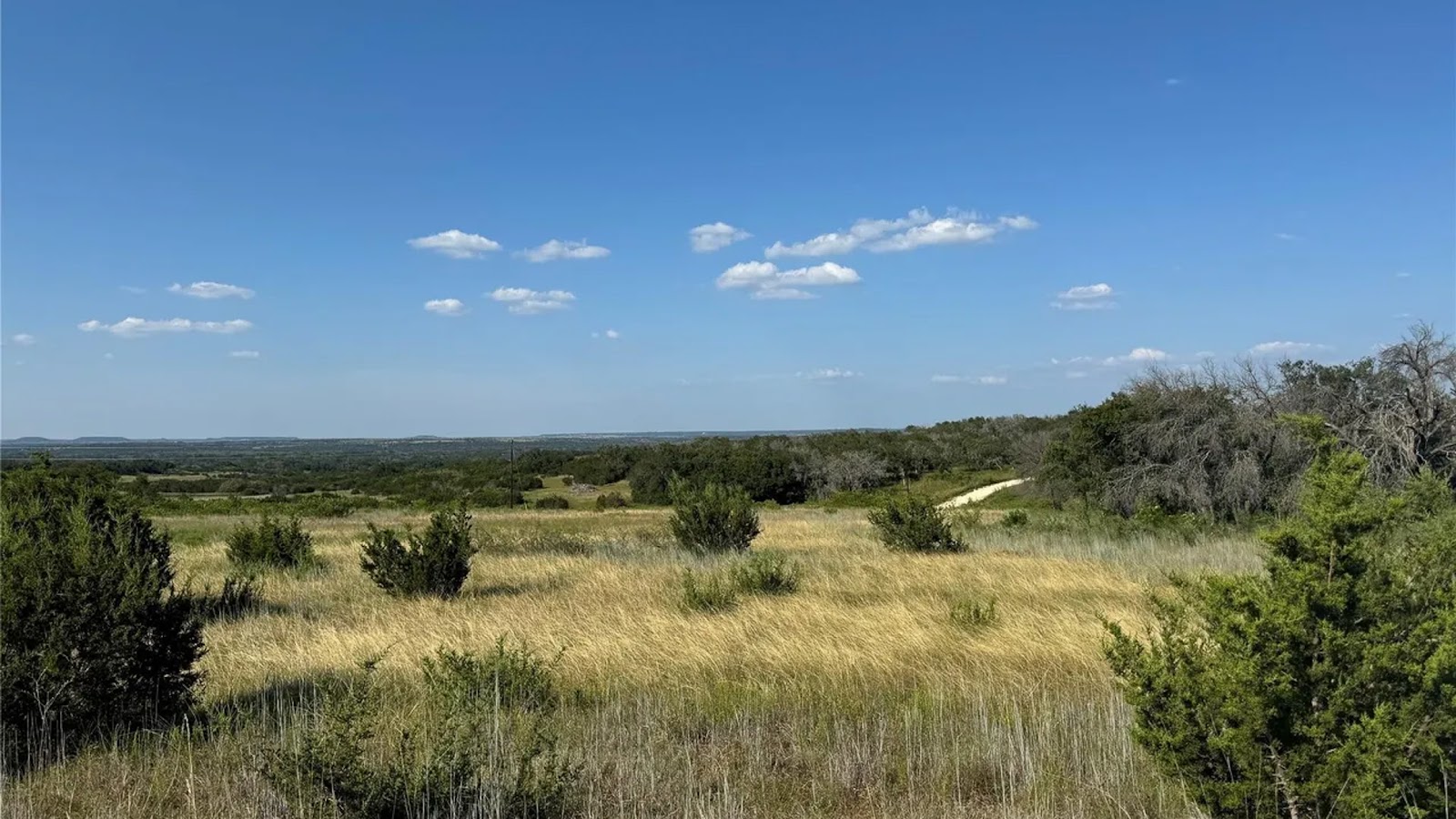 10 Acres of higher-elevation tracts in this premier gated community in Hamilton County