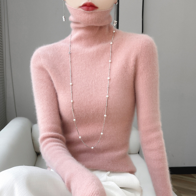 Women's knit sweater with stand-up collar, long sleeves, lined