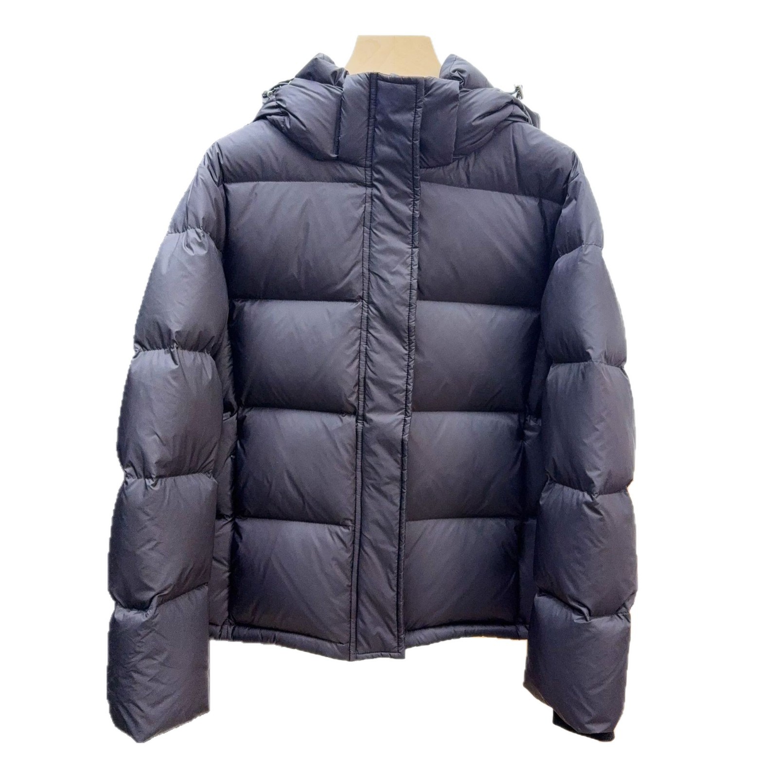 Kurze Damen-Daunenjacke mit abnehmbarer Kapuze