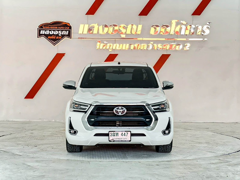 TOYOTA HILUX REVO
