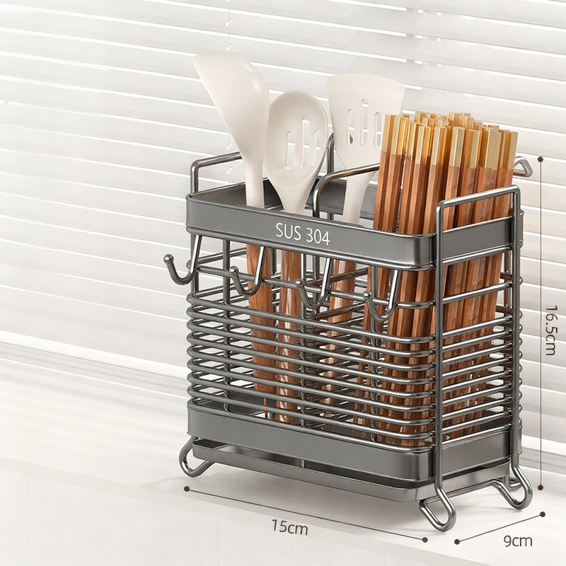 Stainless steel chopstick holder with drainage function