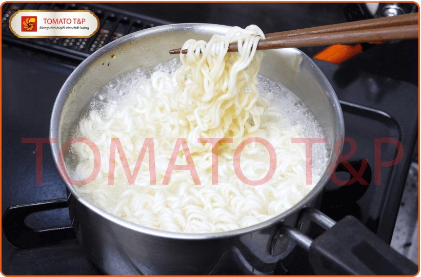 Sơ chế mì Hàn Quốc