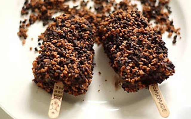 Kem Sữa Dừa Phủ Chocolate