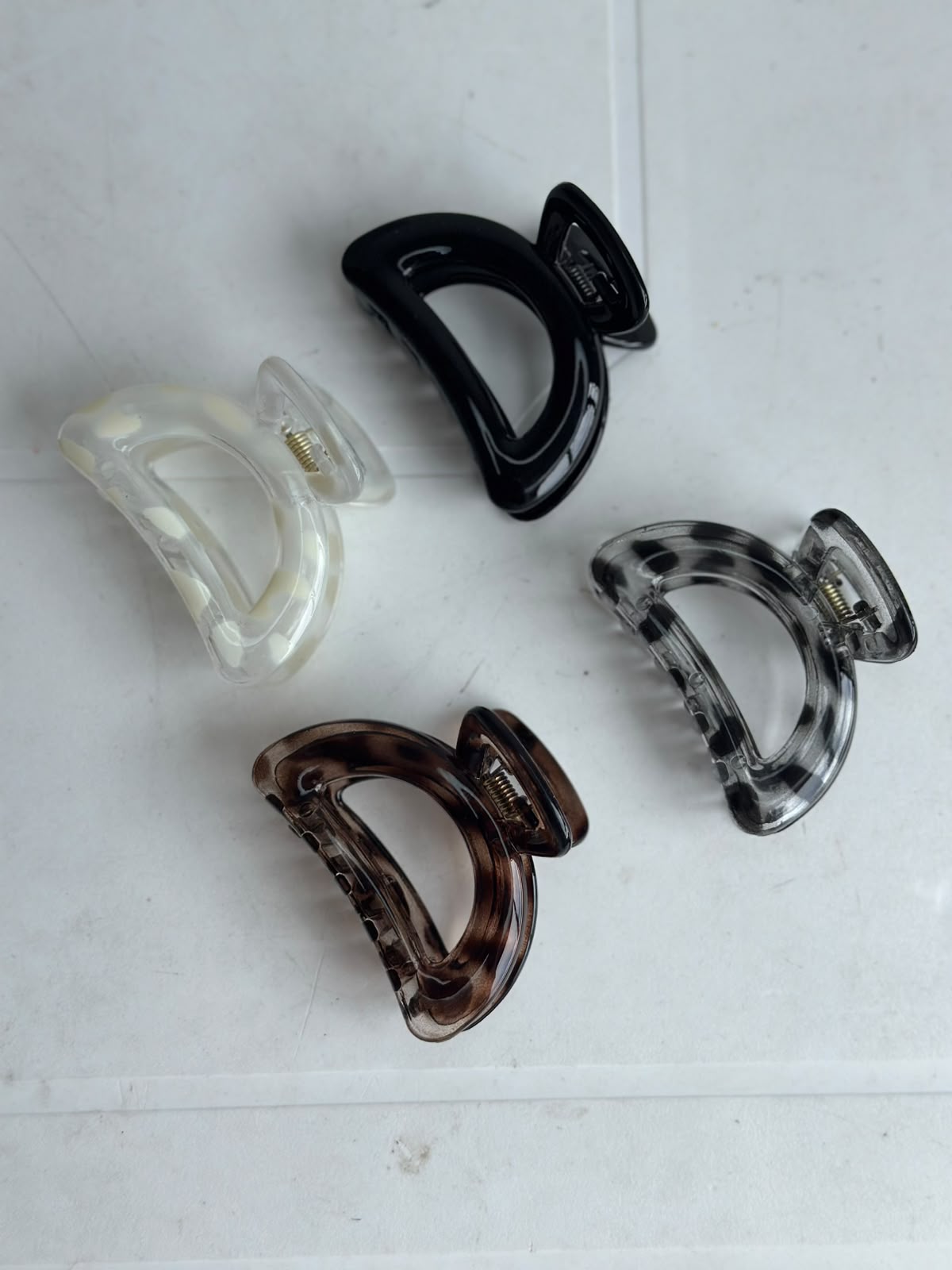 Set De Pinzas Semicirculares Neutras (4 Piezas)