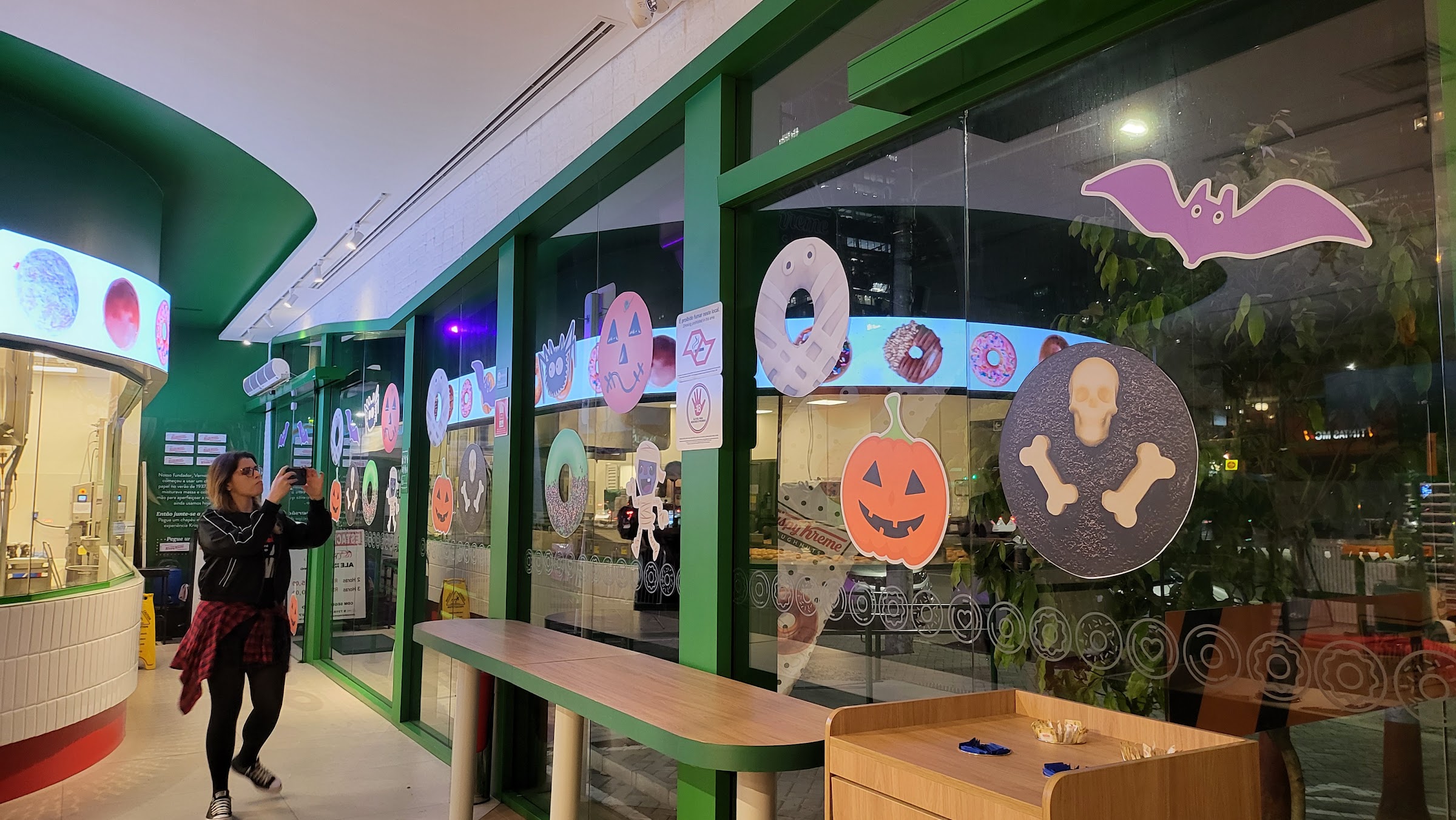 Krispy Kreme — Halloween: vista 39 do projeto