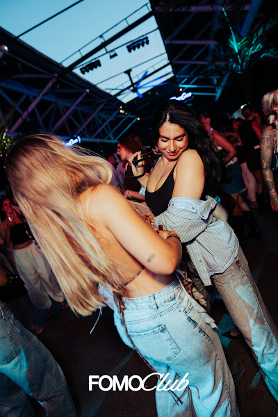 FOMO Club112.jpg
