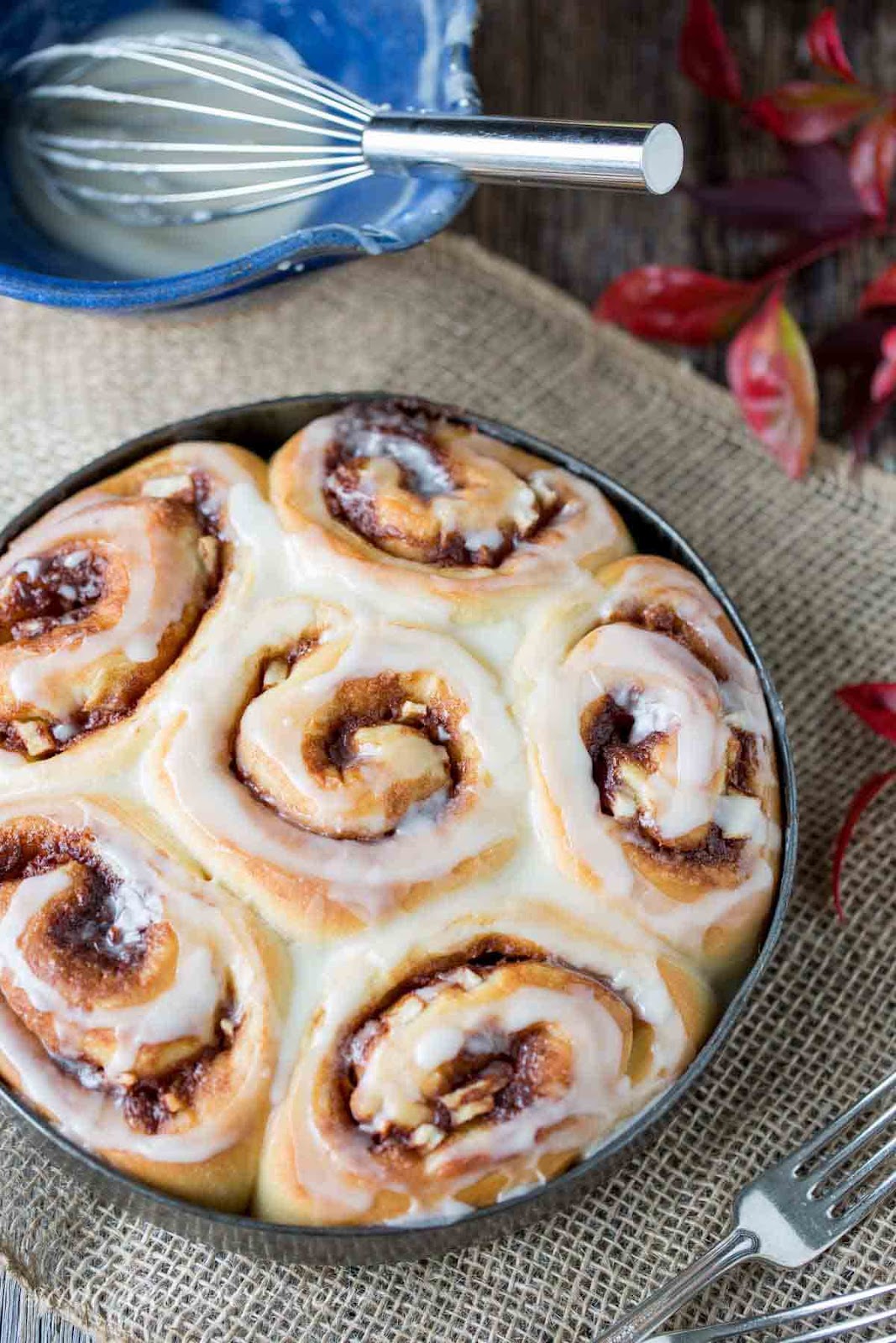 Apple Cider Cinnamon Rolls