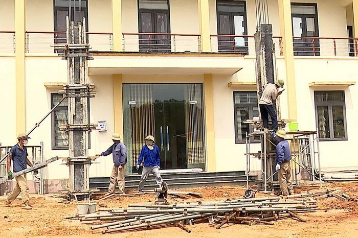 Xuyên lễ giữ nhịp thi công, sản xuất - Báo Lào Cai