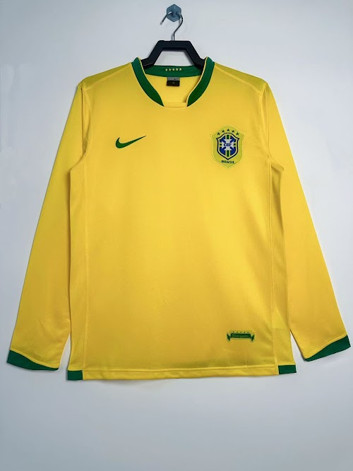 Camiseta de local de Brasil 2006.jpeg