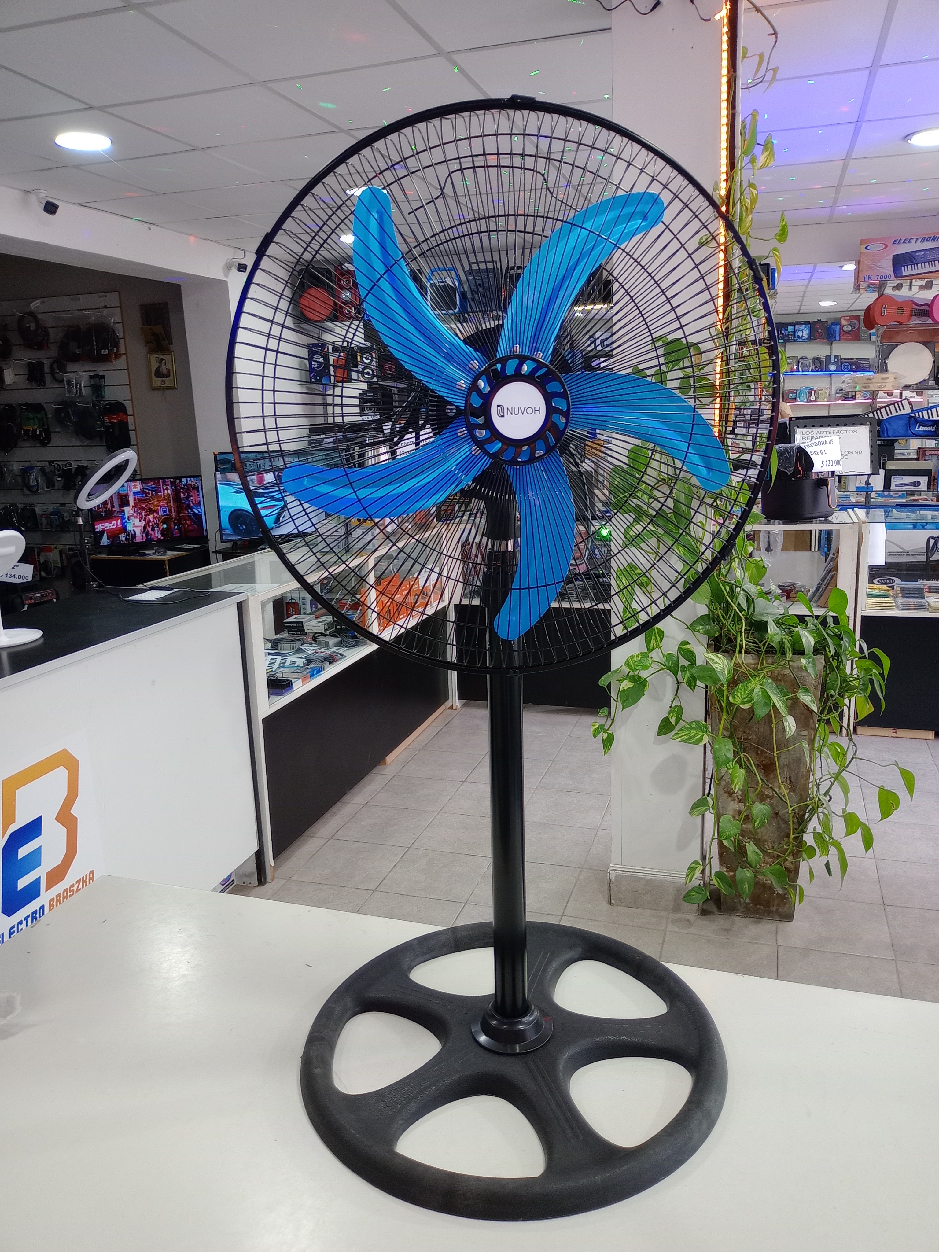 Ventilador 3 en 1 Nuvoh NUVVENT001 de Pie,18"