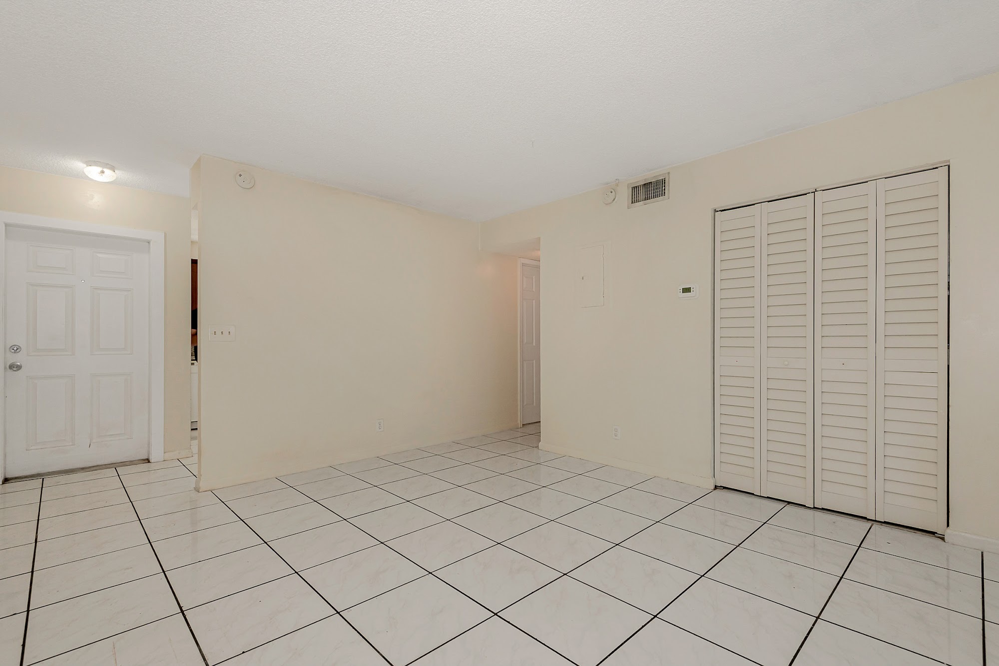 6 Coral Springs Units property photo 21