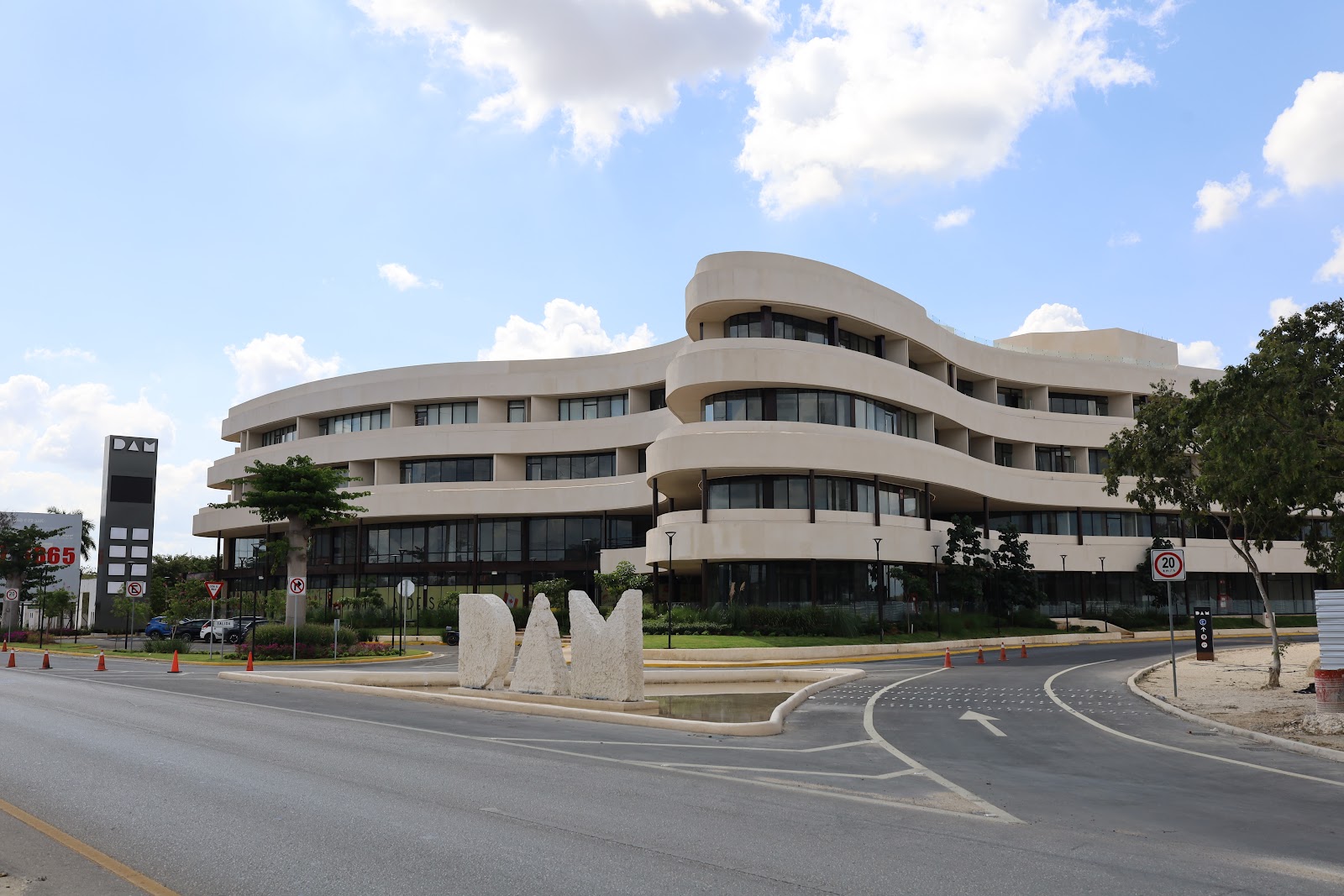 COIN DAM Business Center