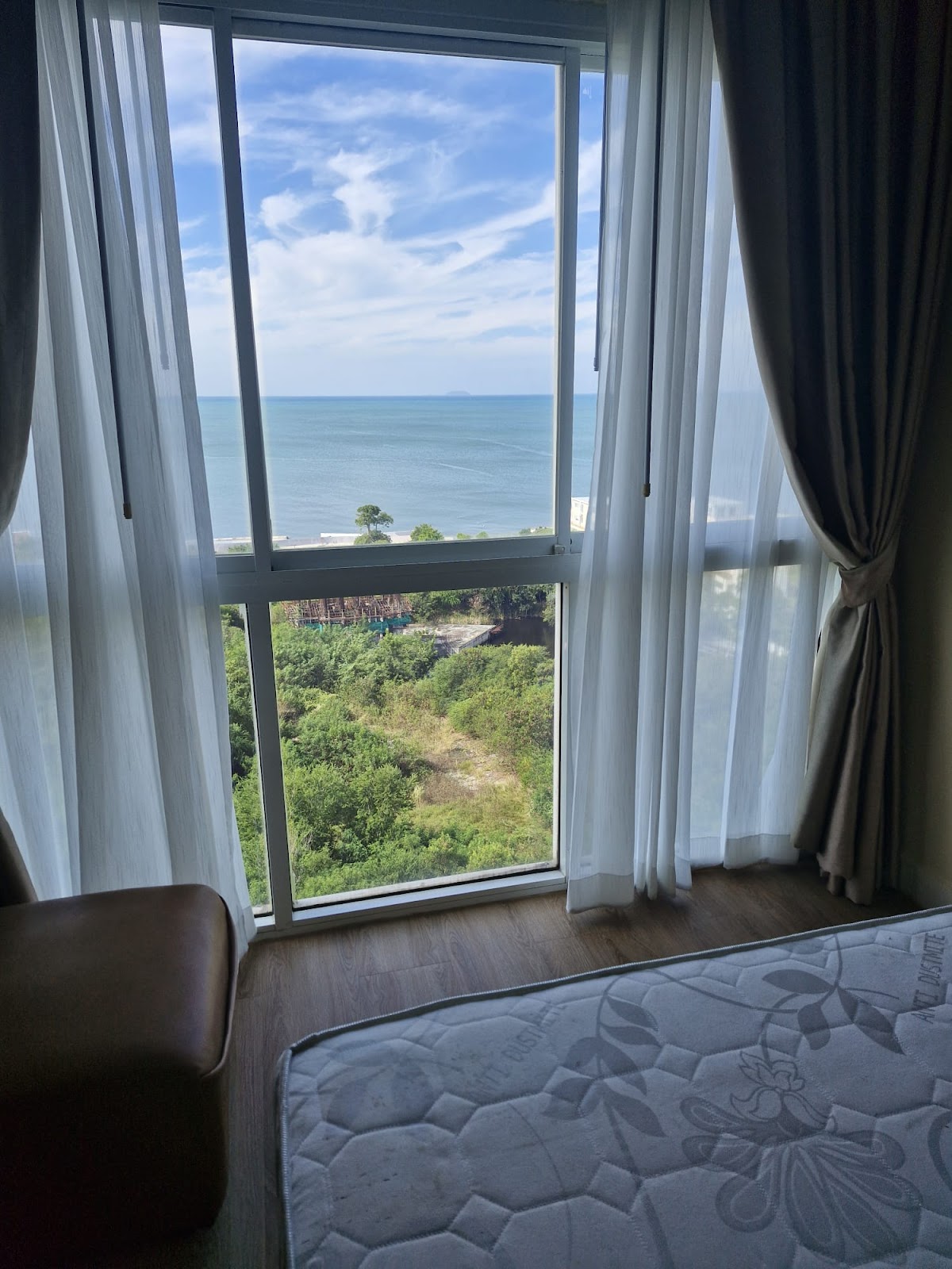 Paradise  Beach Condo - 2 Bed, Floor 22 7