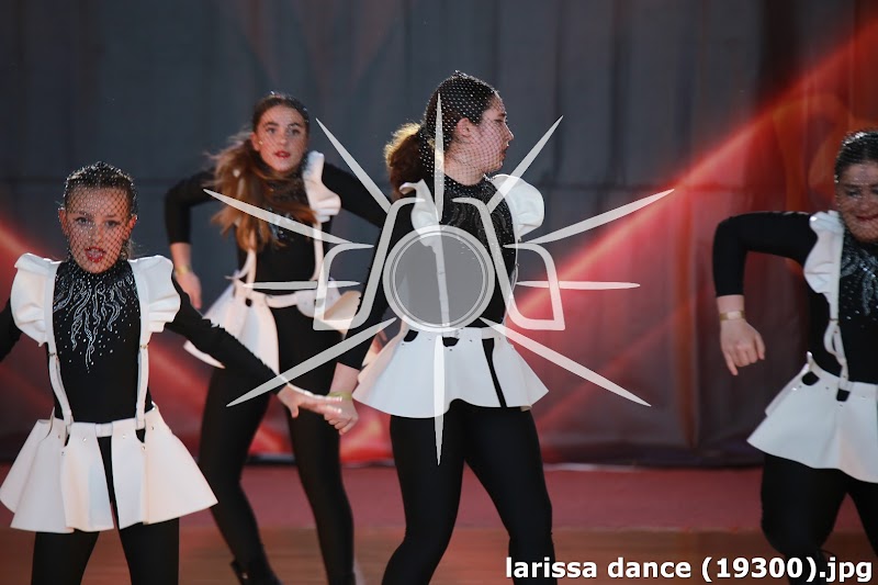 larissa dance (19300).jpg