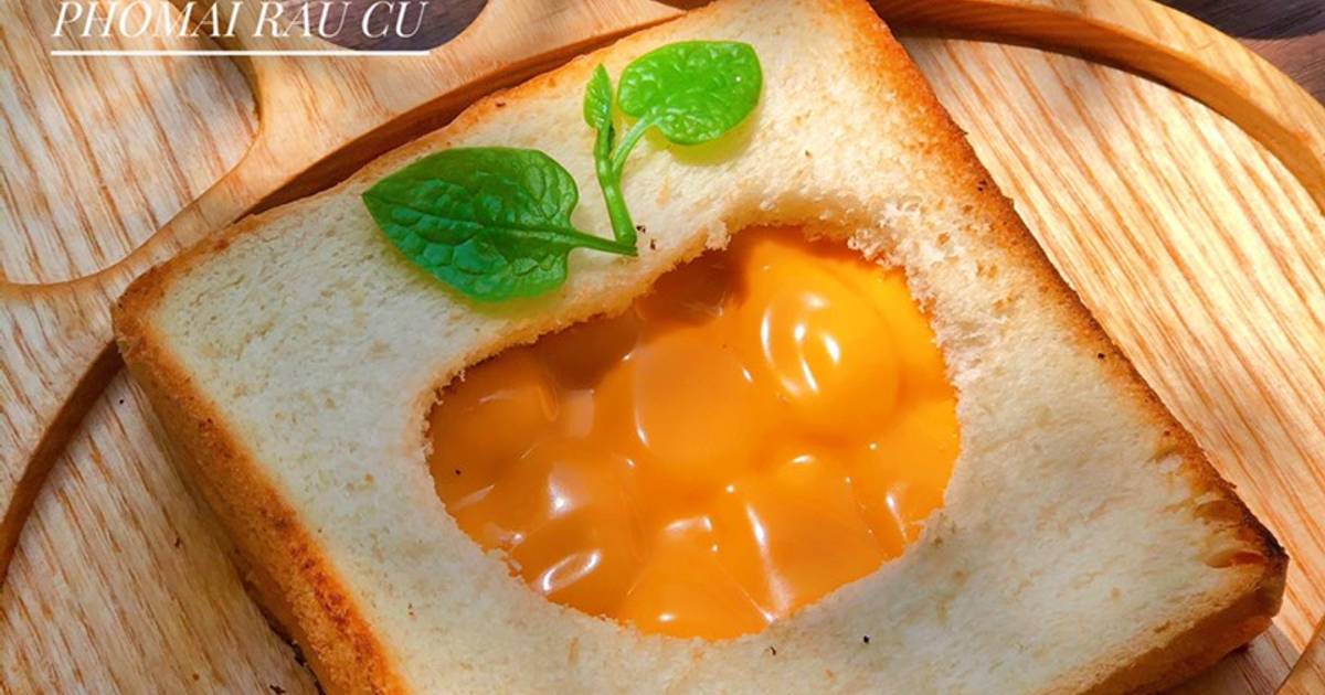 Sandwich kẹp xúc xích phômai rau củ