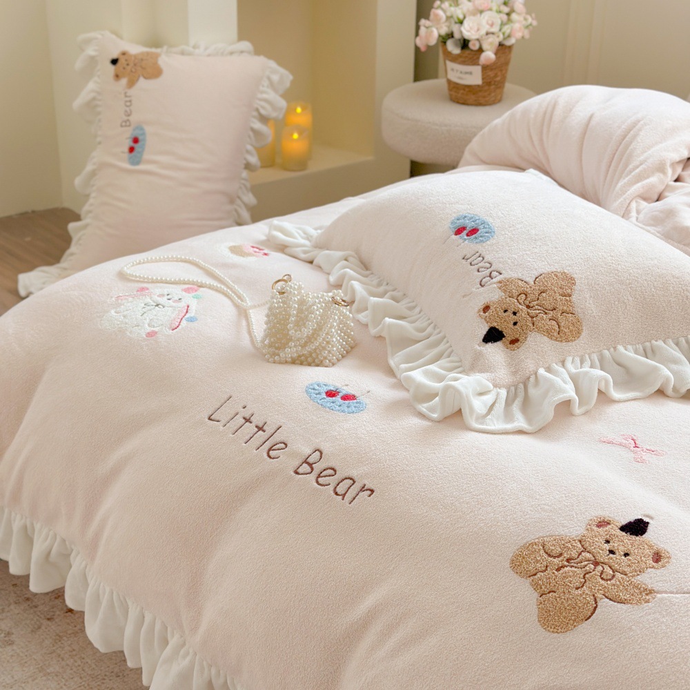 Playful children's bedding set, milk fiber fleece, soft