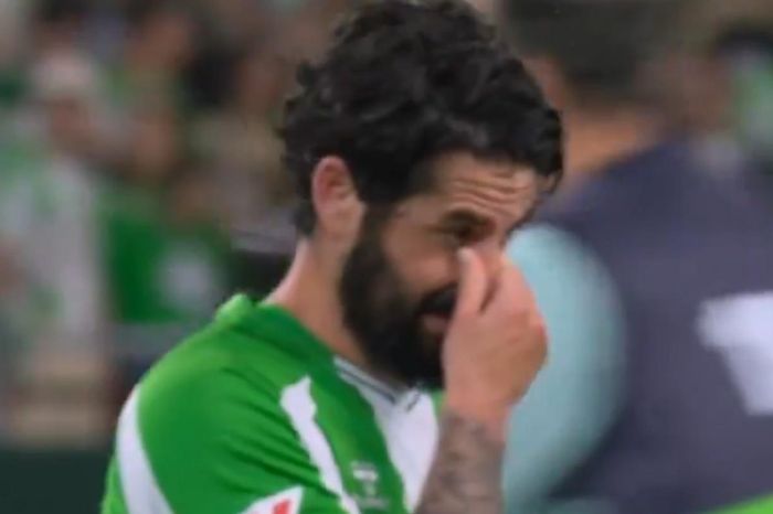 Isco bật khóc - Tạp chí Tri thức