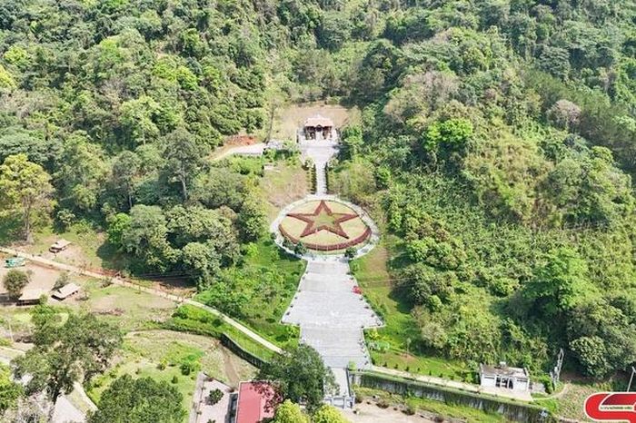 Đền thờ Đại tướng - Địa chỉ đỏ giữa đại ngàn - Báo Sơn La