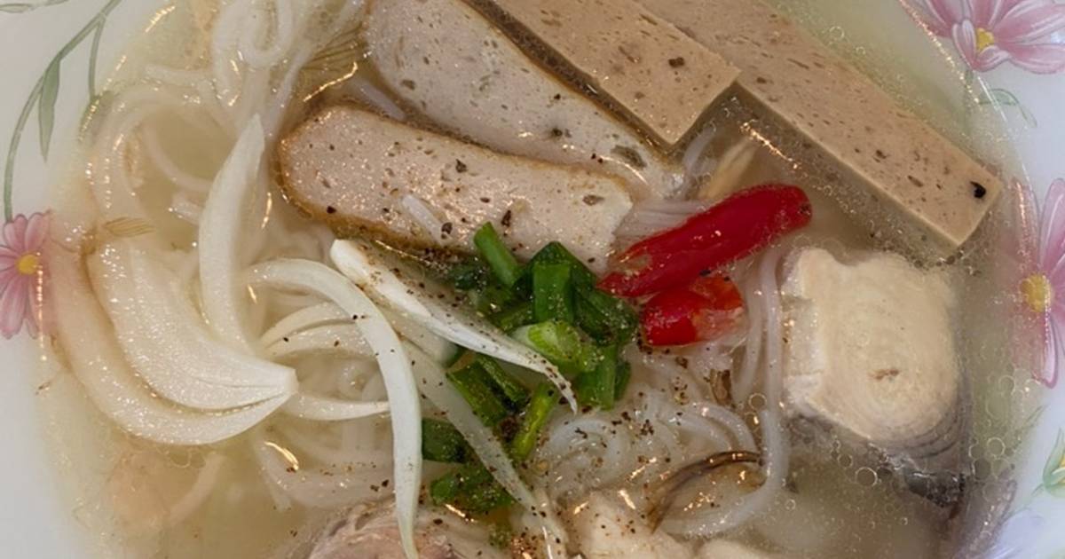 Bánh canh bột gạo cá thu