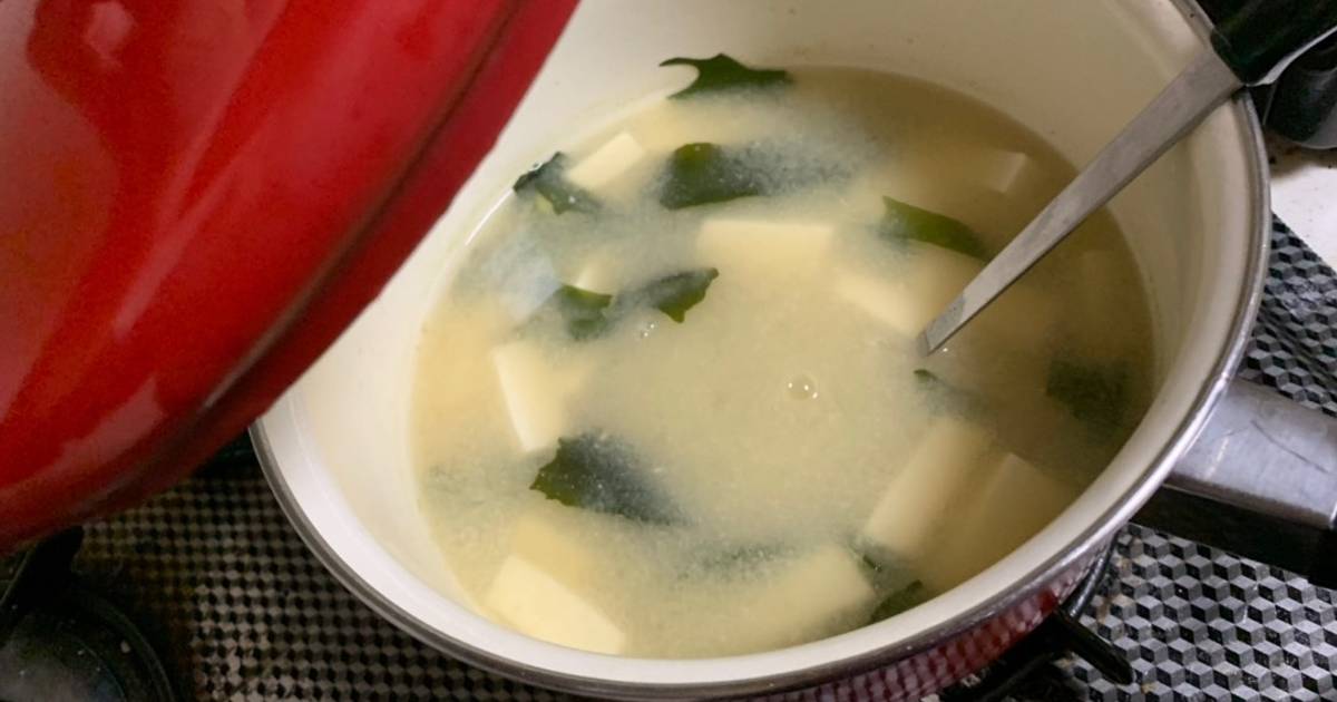 Món súp miso tàu hũ rong biển