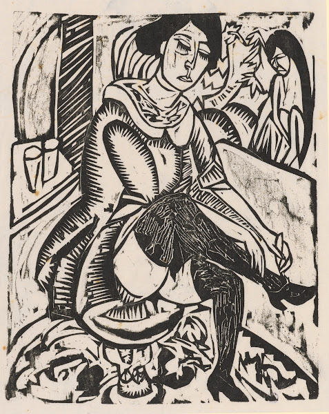 Frau Schuh zuknöpfend 1912