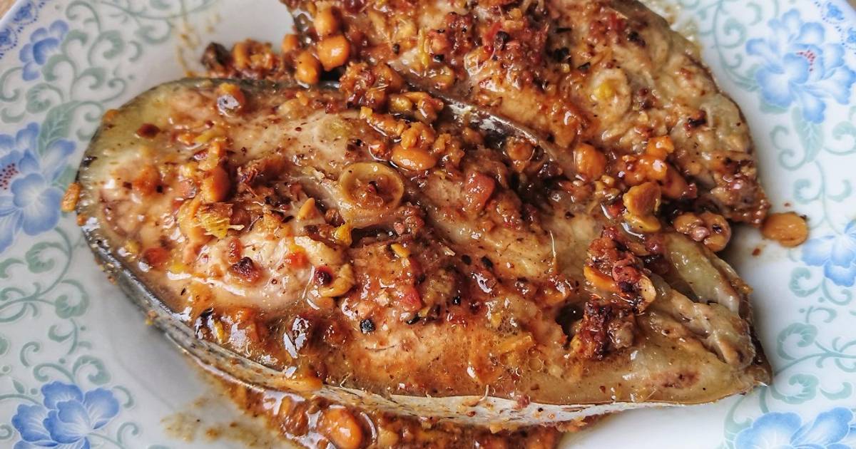 Cá basa (tra bè) kho tương đậu nành