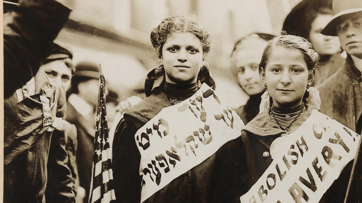 마르크스주의가 19세기 노동운동에 미친 역사적 맥락과 변화