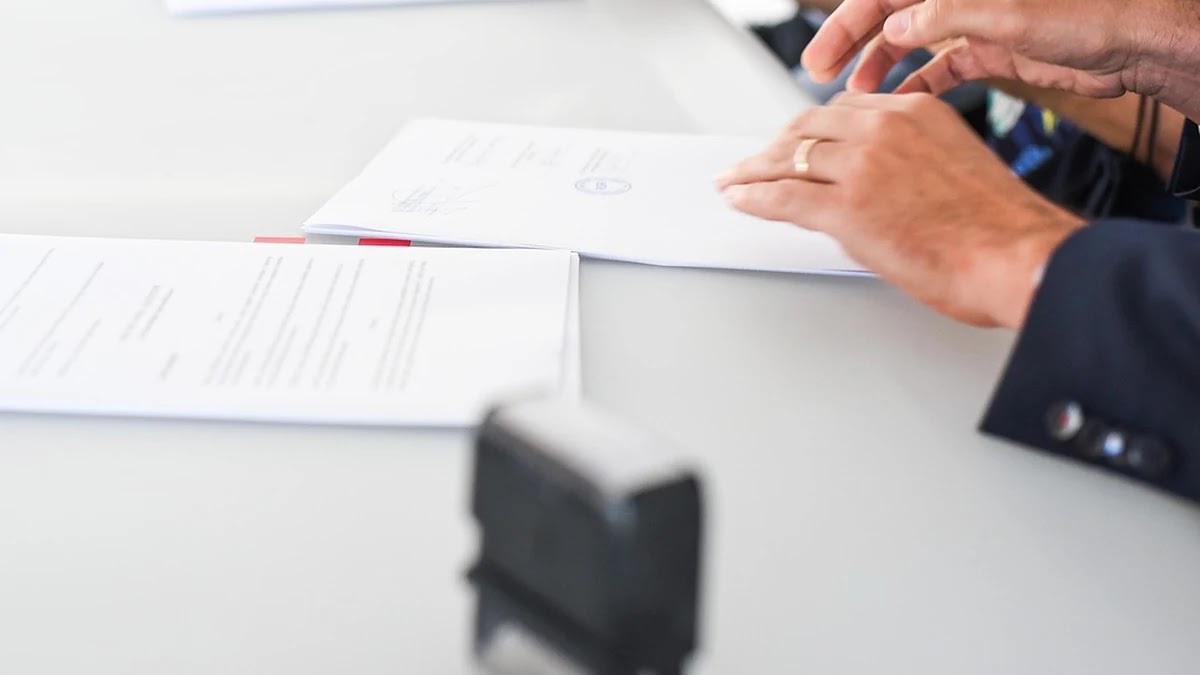 프리랜서 계약서 필수 조항과 분쟁 예방 심리 전략